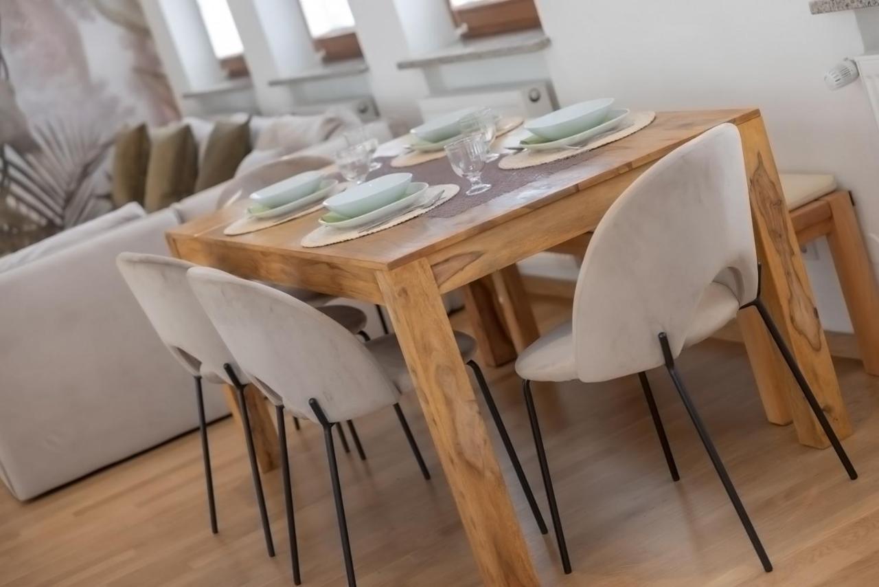 Kaza Guesthouse, Centrally Located 2 & 3 Bedroom Apartments In 奥格斯堡 外观 照片
