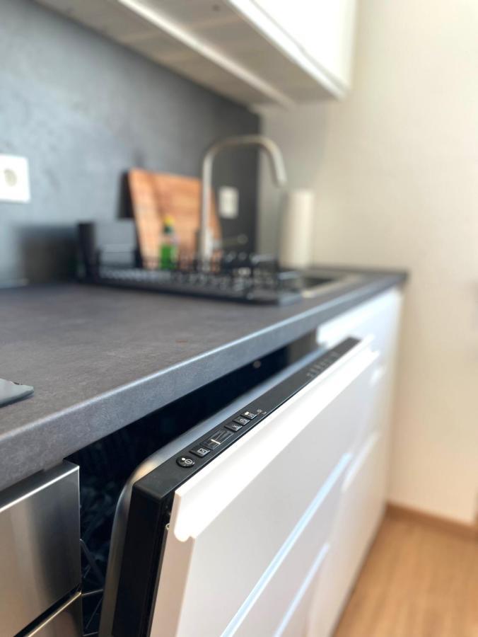 Kaza Guesthouse, Centrally Located 2 & 3 Bedroom Apartments In 奥格斯堡 外观 照片