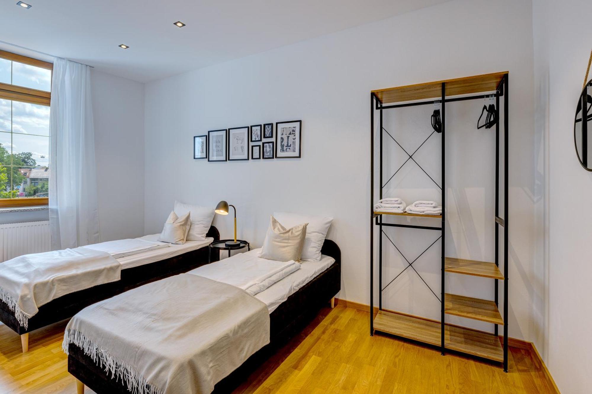 Kaza Guesthouse, Centrally Located 2 & 3 Bedroom Apartments In 奥格斯堡 外观 照片