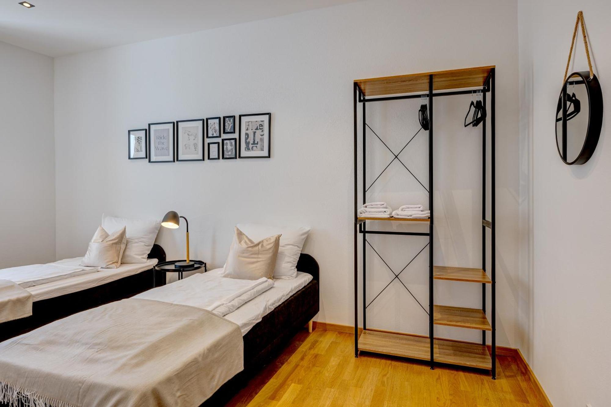 Kaza Guesthouse, Centrally Located 2 & 3 Bedroom Apartments In 奥格斯堡 外观 照片