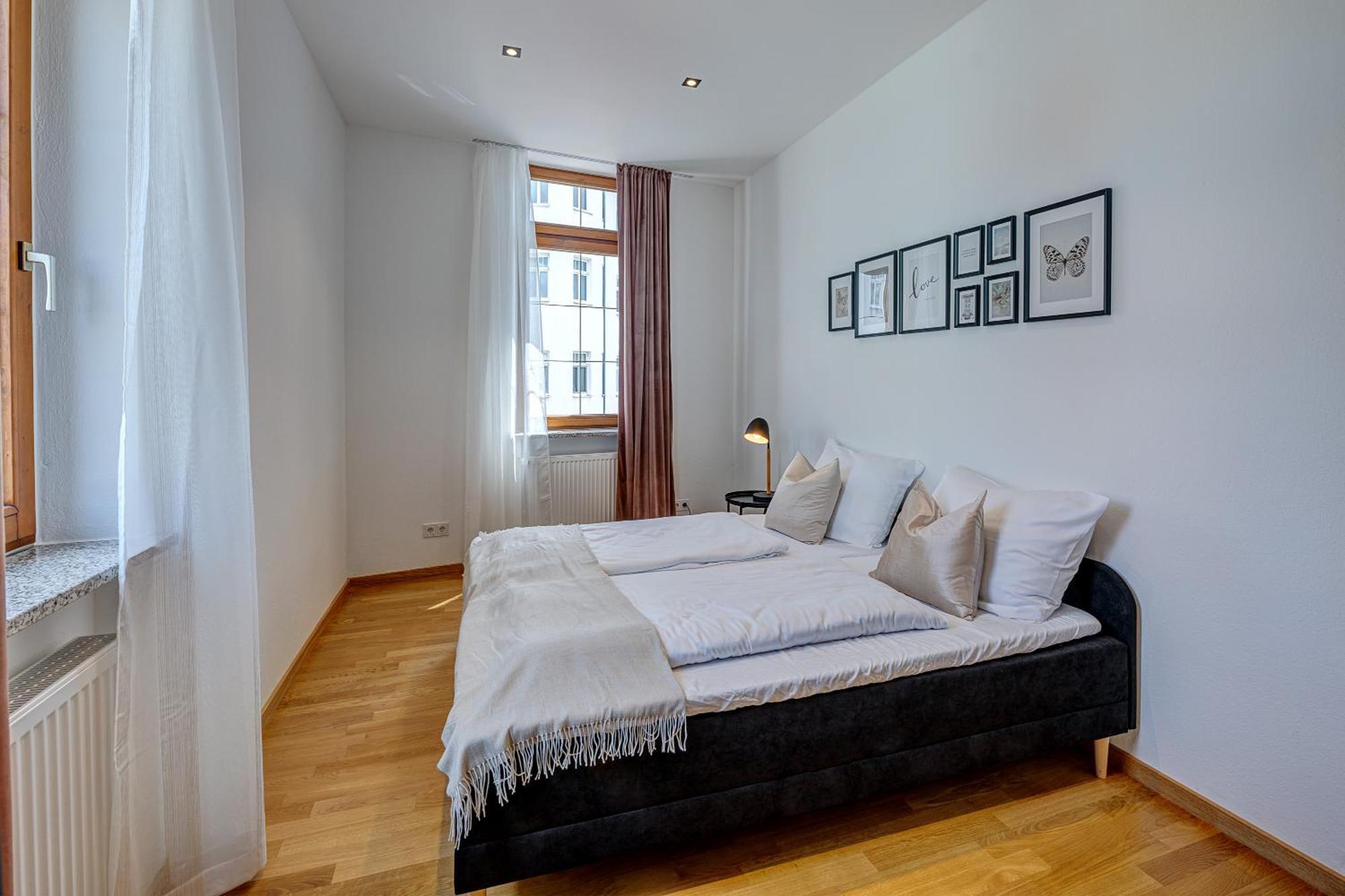 Kaza Guesthouse, Centrally Located 2 & 3 Bedroom Apartments In 奥格斯堡 外观 照片