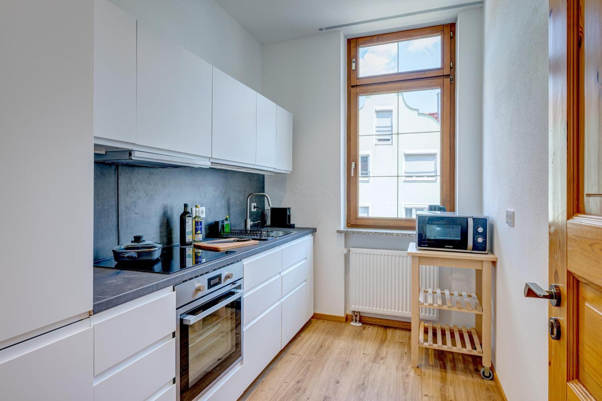 Kaza Guesthouse, Centrally Located 2 & 3 Bedroom Apartments In 奥格斯堡 外观 照片